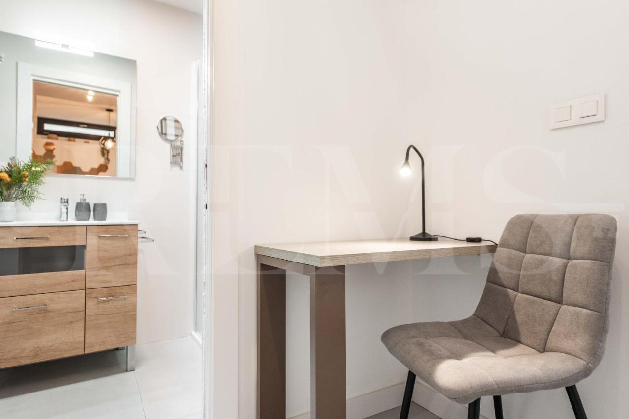 מאלגה Intimate And Quiet Apartment - Center מראה חיצוני תמונה